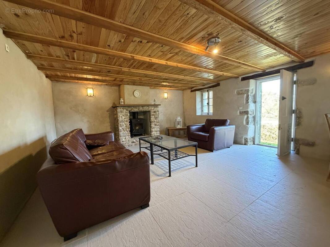 Maison à PLOUGONVEN