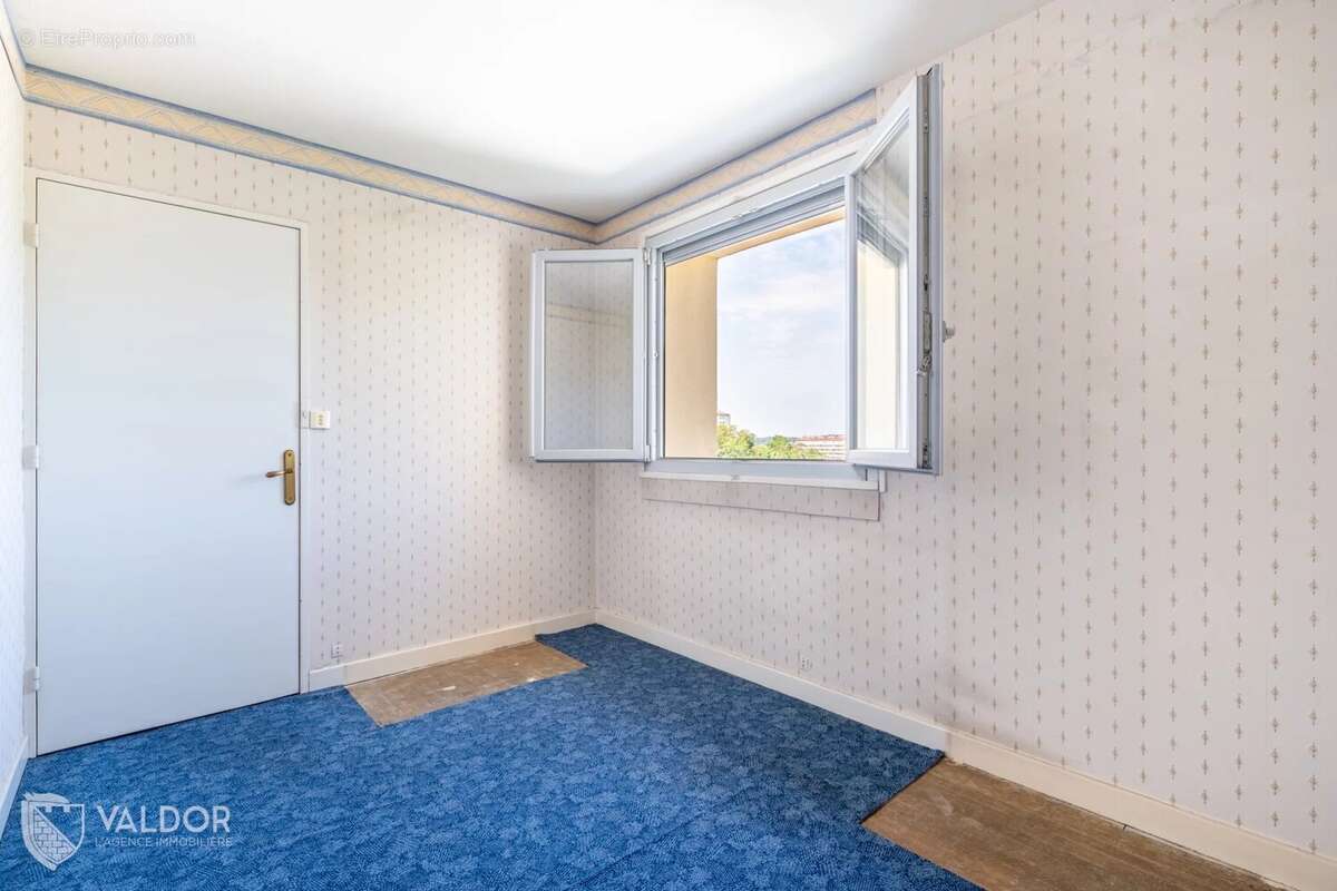 Appartement à LYON-9E