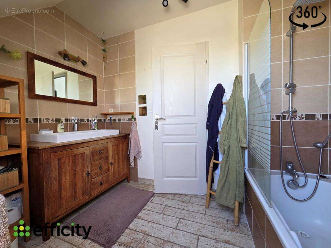 Maison 102 m² à Landavran  - photo 13