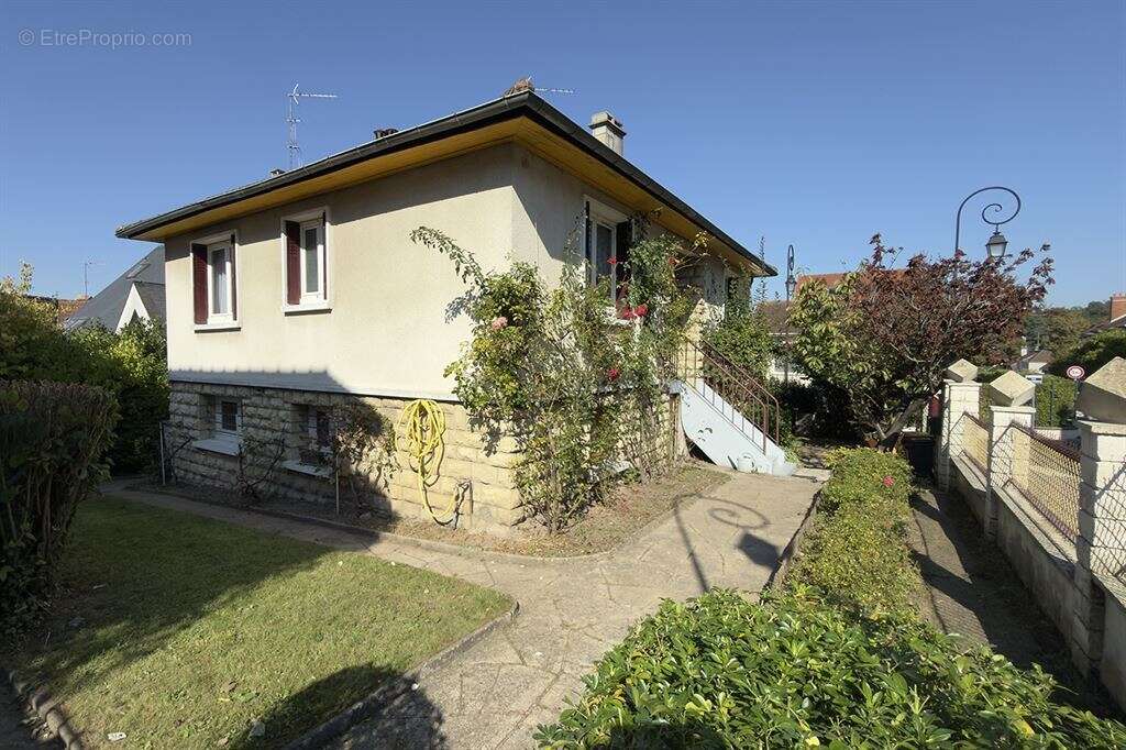 Maison à CHAVILLE