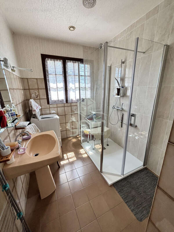 Maison à SAINTE-MAURE-DE-TOURAINE