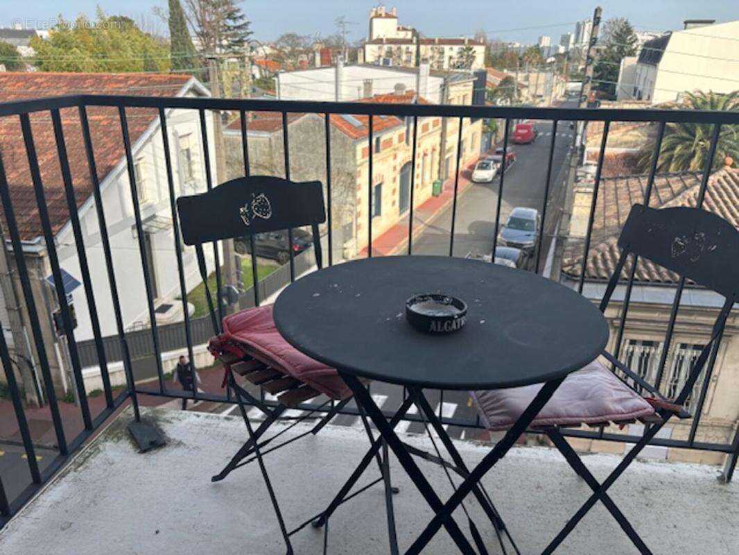 Appartement à LE BOUSCAT