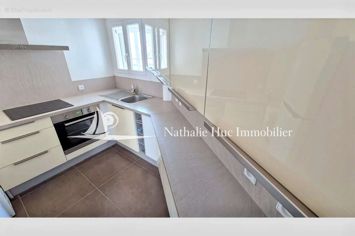 Appartement 41 m² à Saint-Nazaire  - photo 4