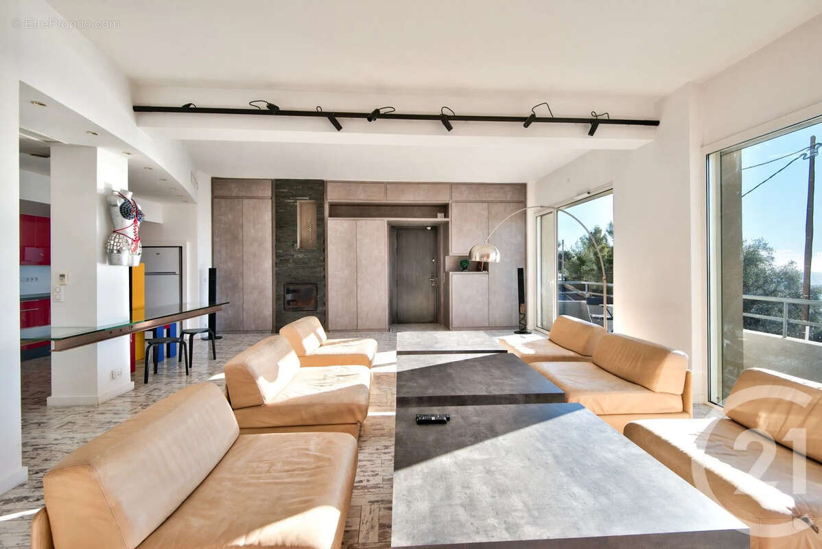 Appartement à VILLEFRANCHE-SUR-MER