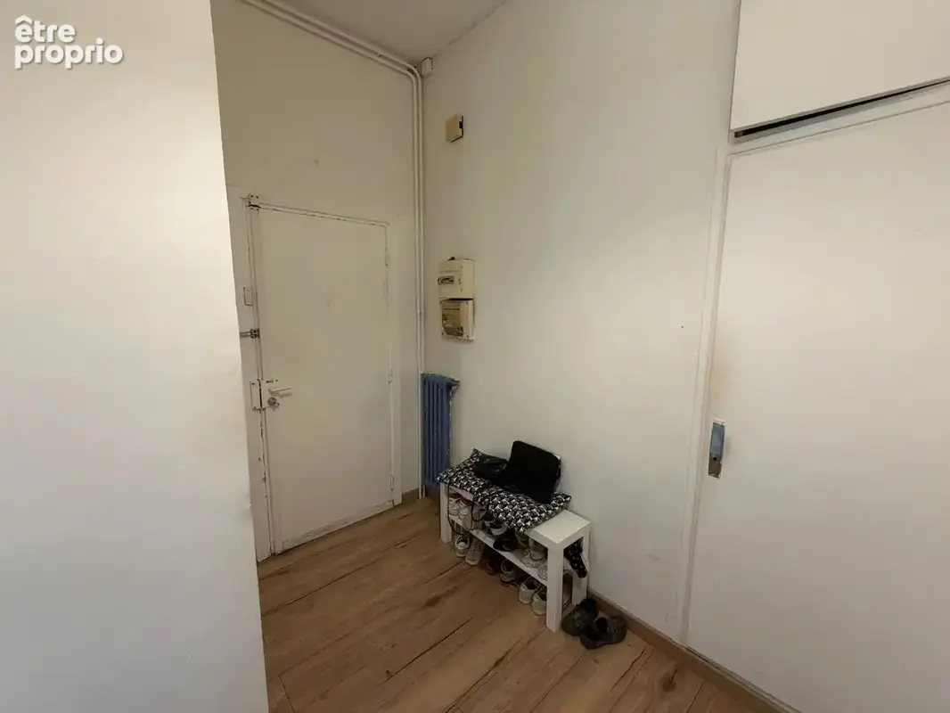 Grand studio de 47,28 m² en rez-de-chaussée - photo 3