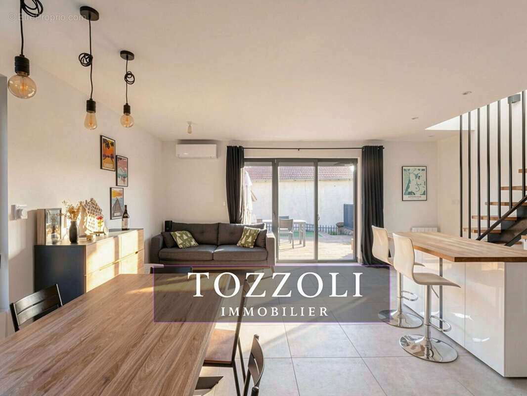 Appartement à VERNIOZ