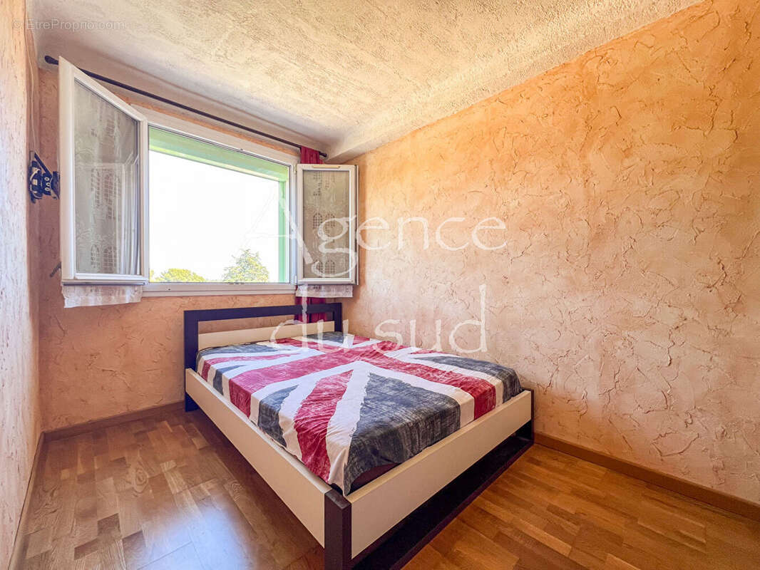 Appartement à MARSEILLE-12E