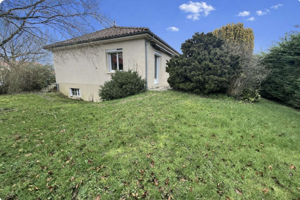 Maison à LA SEGUINIERE