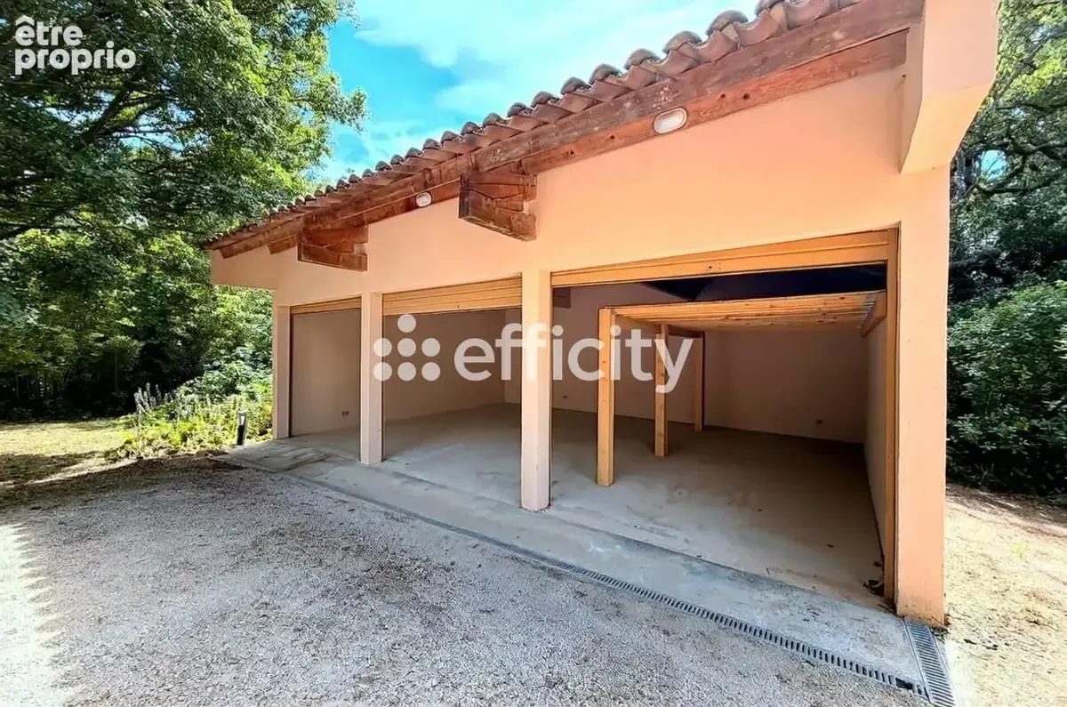 Maison 6 pièces 207 m² à vendre à Aubagne (13400) - photo 28