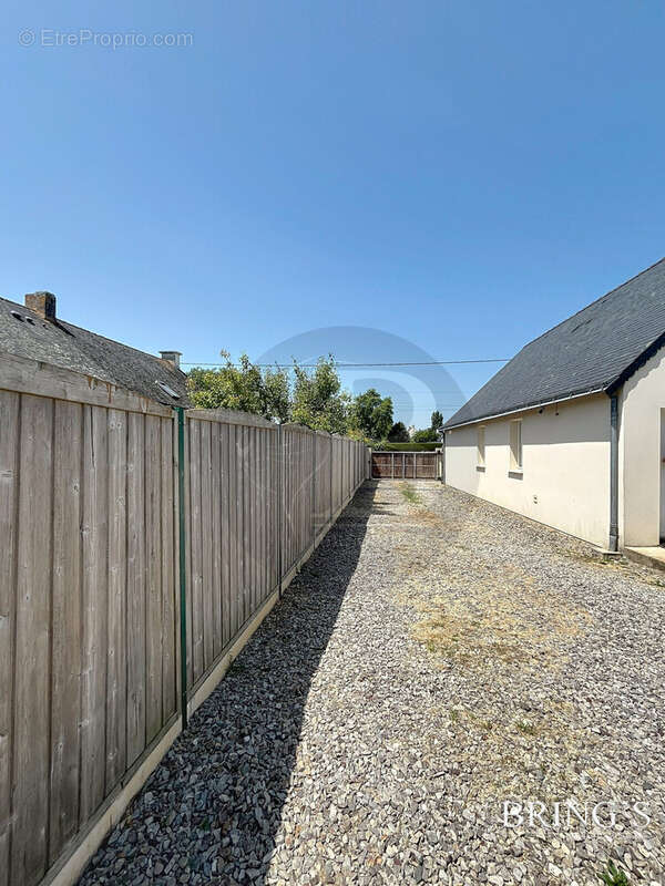 Maison à SAINT-LYPHARD