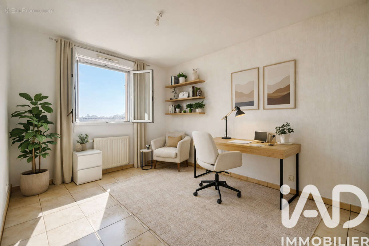 Photo 9 - Appartement à BRIE-COMTE-ROBERT