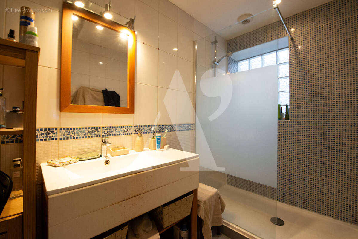 Appartement à LATRESNE