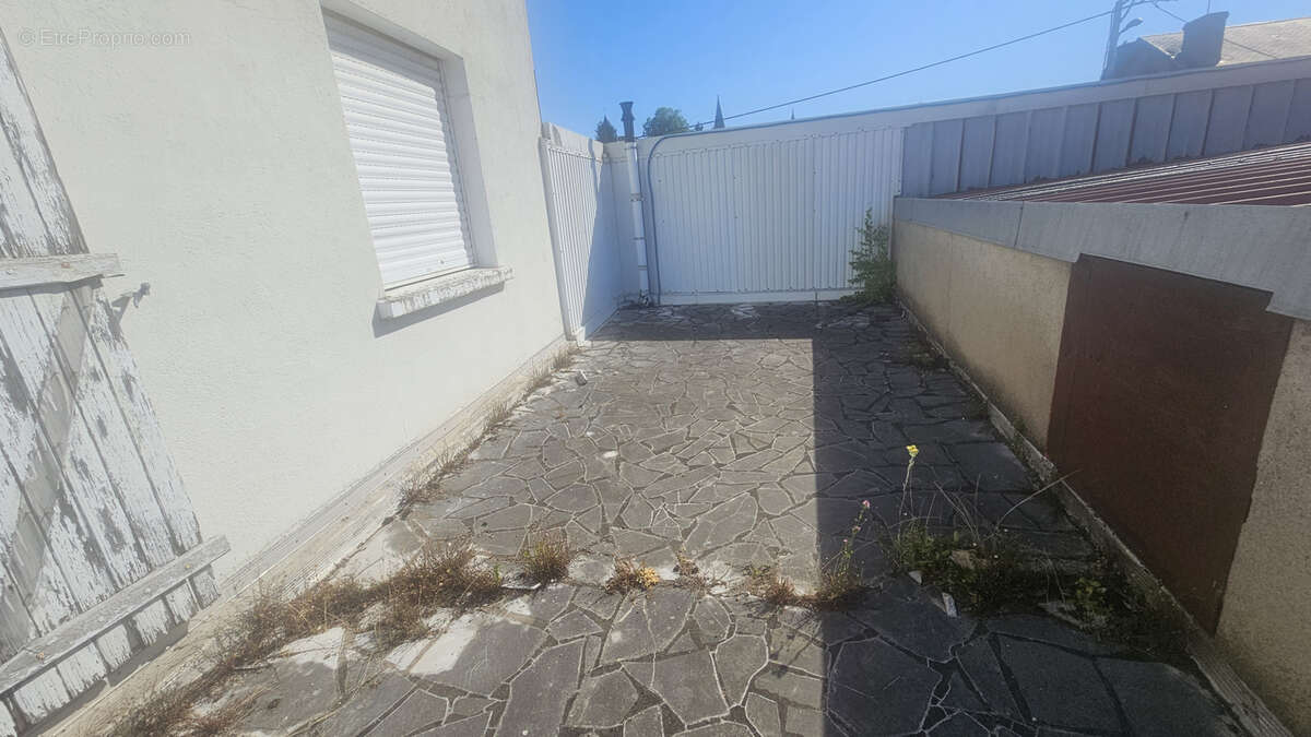Ensemble immobilier de rapport   Fort potentiel locatif   Rentabilité brute jusqu'à 15,9 % - photo 9