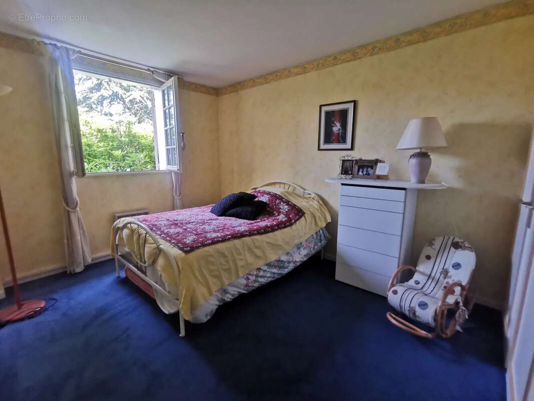 Maison à MONTFORT-L'AMAURY