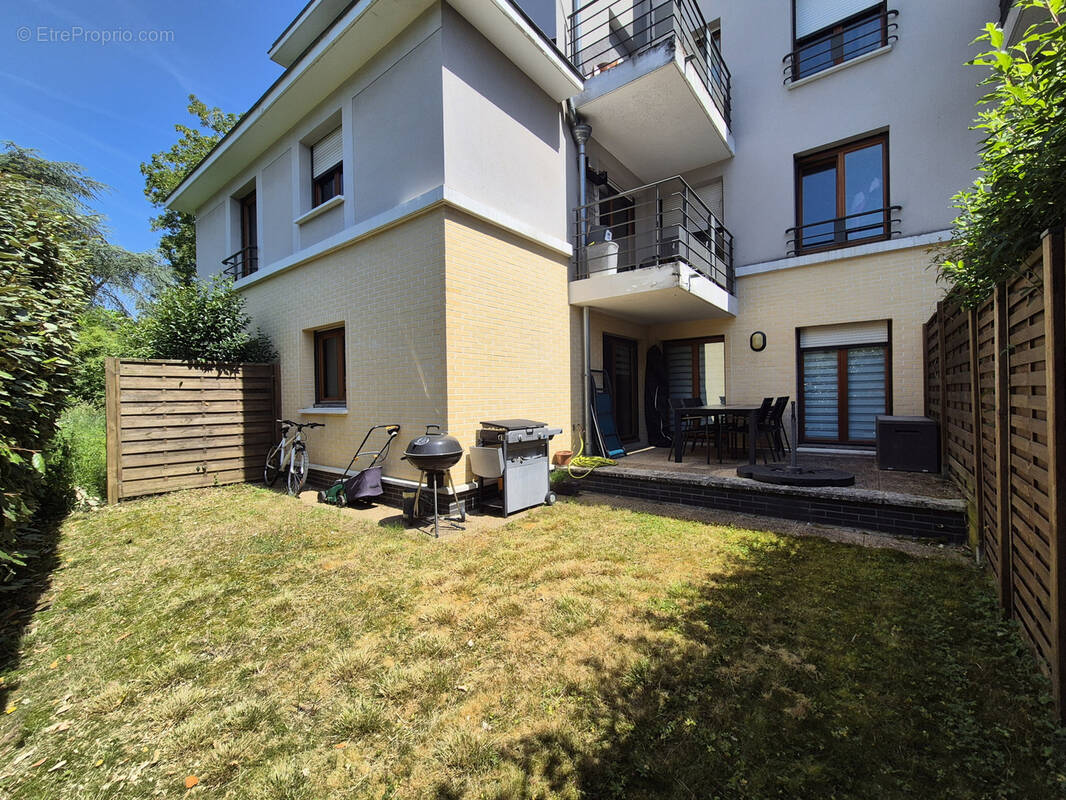 Appartement à LIMEIL-BREVANNES