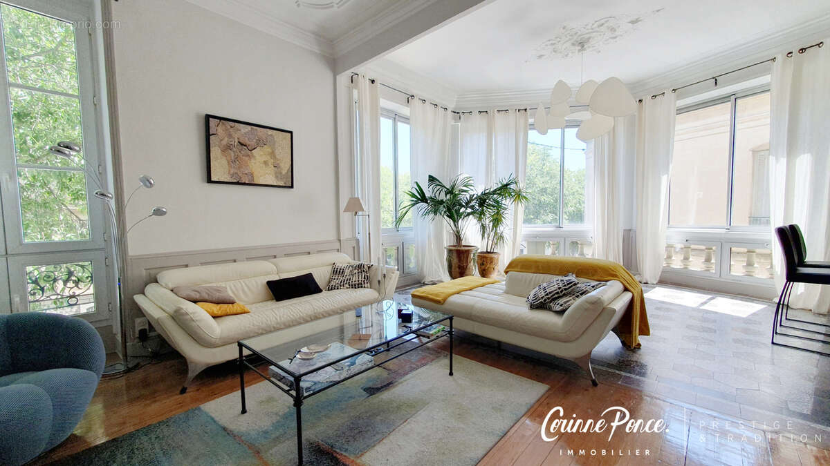Appartement à NIMES