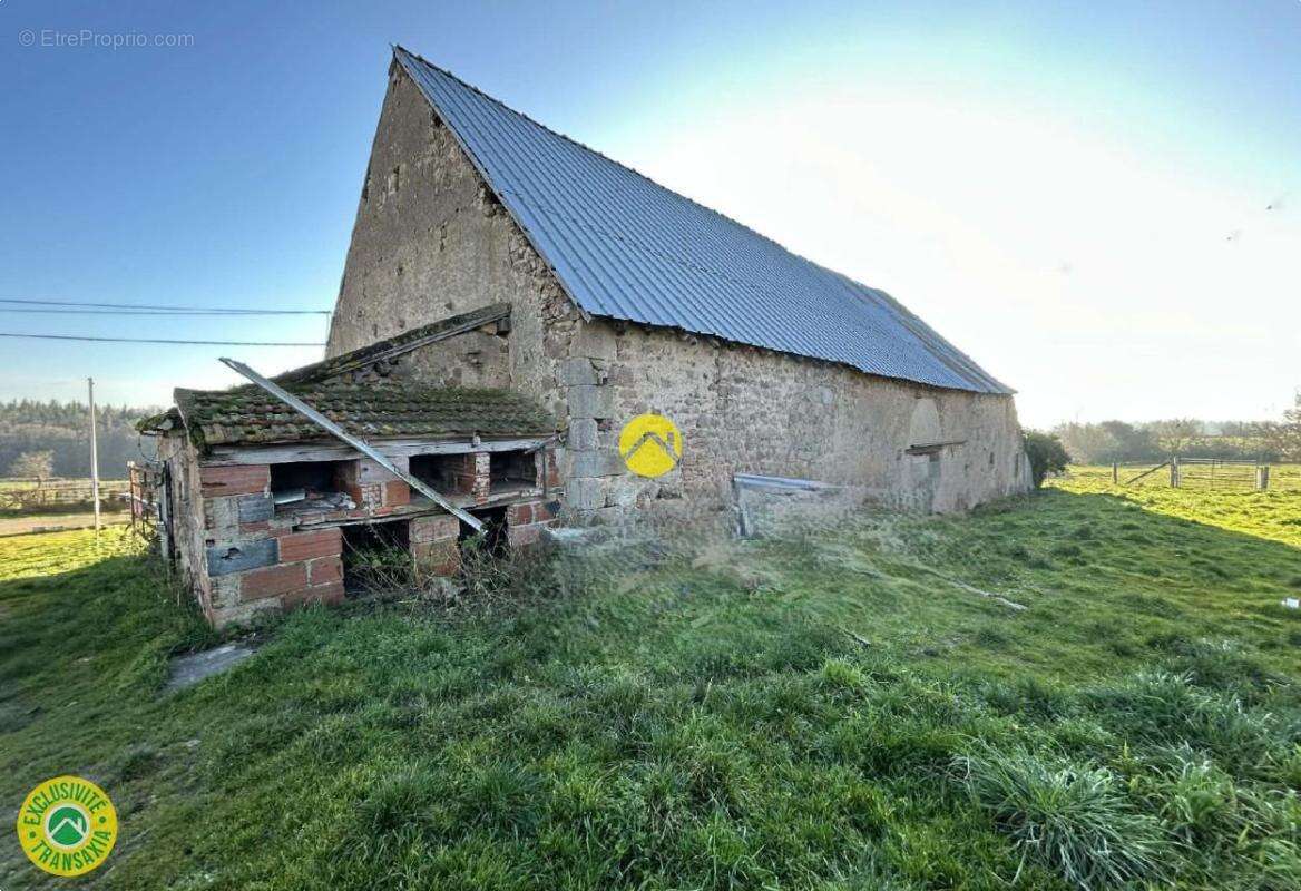 Maison à LOUROUX-BOURBONNAIS