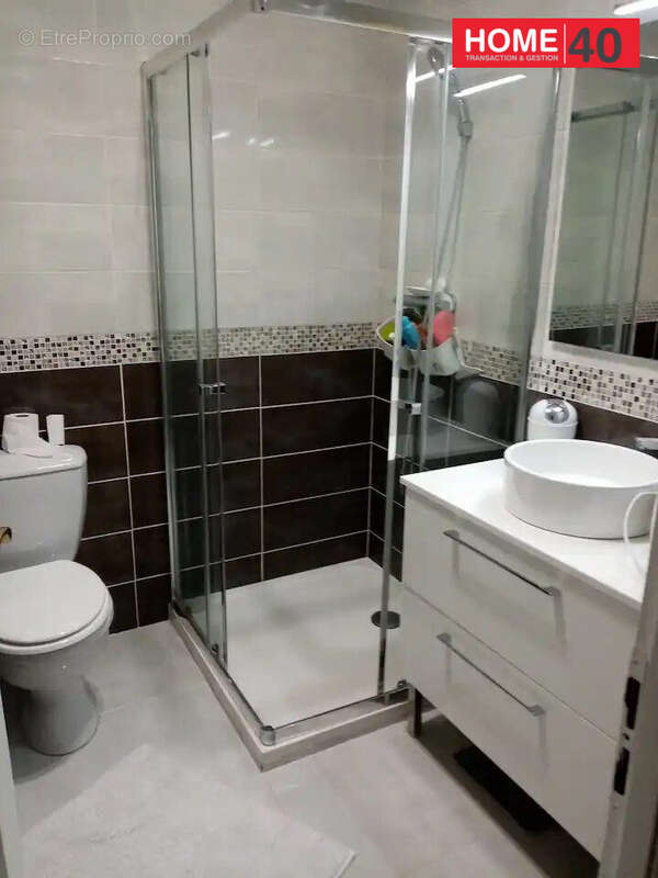 Maison 59 m² à Mios  - photo 4