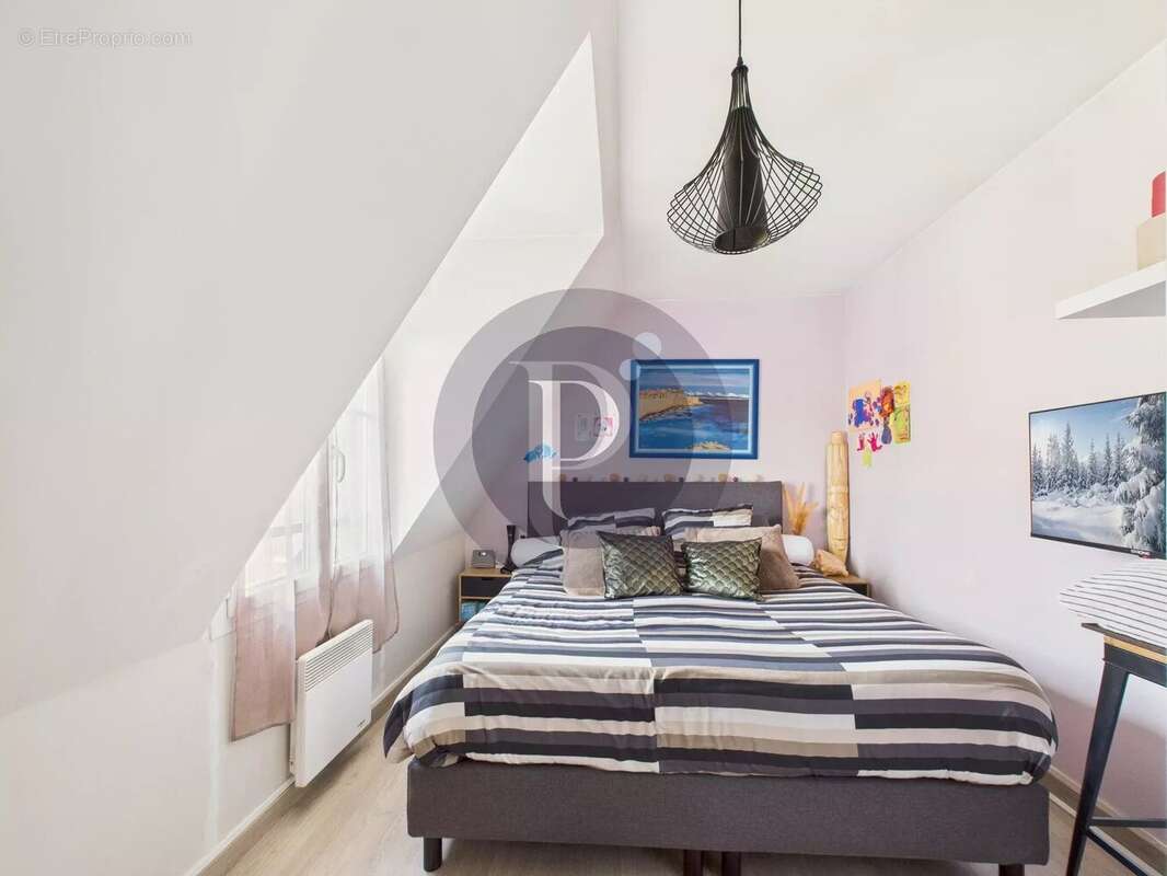 Appartement à LE PLESSIS-ROBINSON