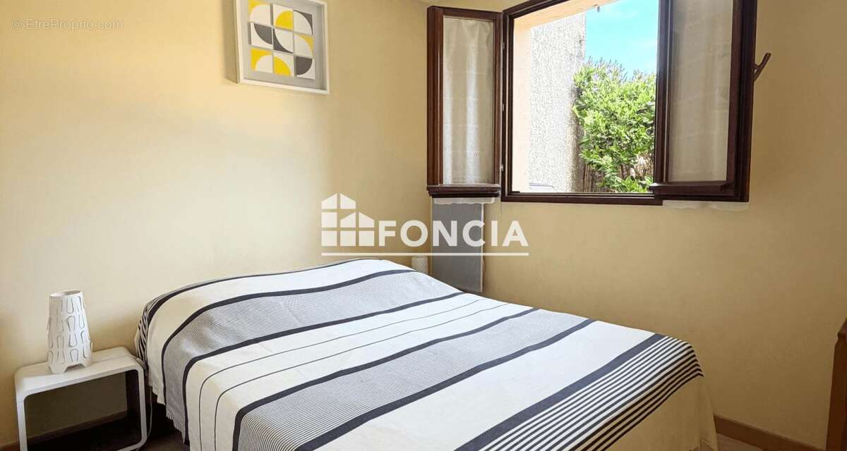 Appartement à LA LONDE-LES-MAURES