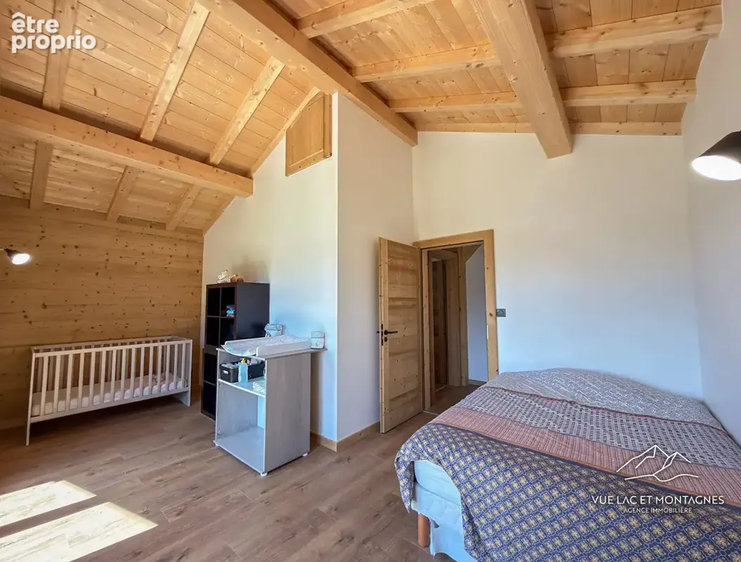 Chalet de 150 m² sur 1025 m² de terrain - Fessy 74890 - photo 11