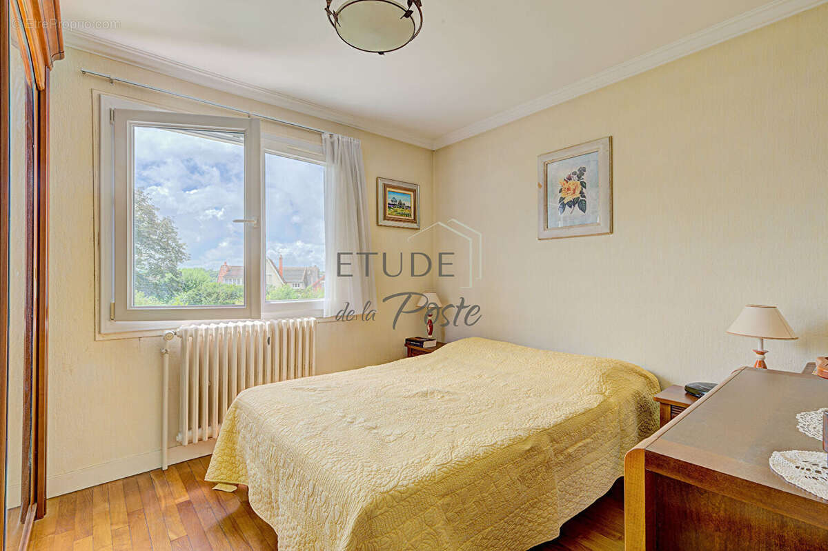 Maison de charme coeur de ville 100m2 à vendre à Brunoy - Réf. 411 - photo 7
