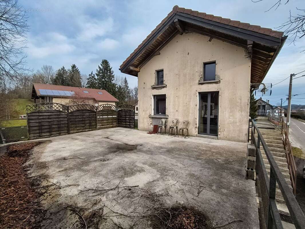 Maison à LA CHAUMUSSE