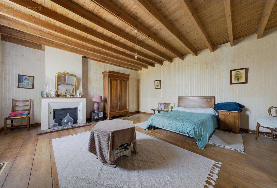 Maison de 5 pièces 3 chambres à Nérigean - photo 9