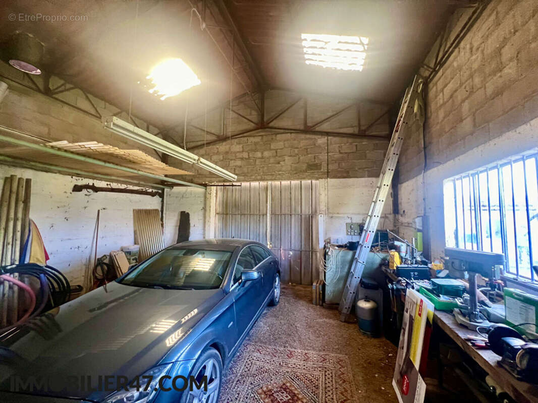 Maison sur sous sol avec dépendances - photo 17