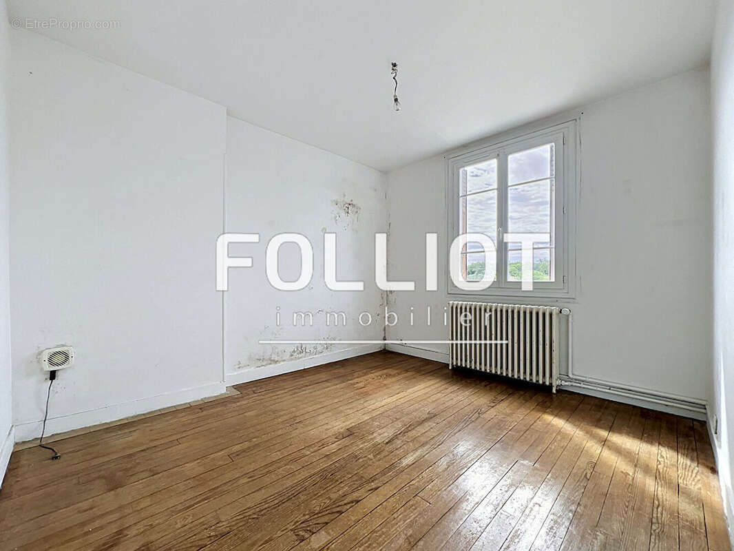 A VENDRE - Maison à Mouen de 6 pièce(s) 114 m2 - photo 3