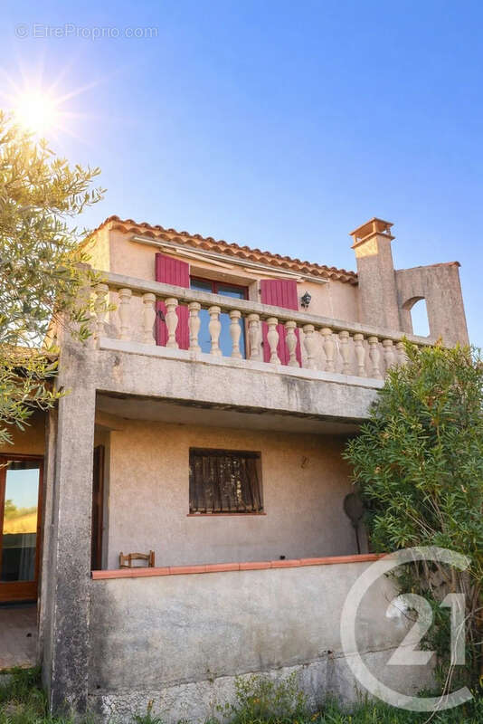 Maison 147 m² à Aigues-Mortes  - photo 3