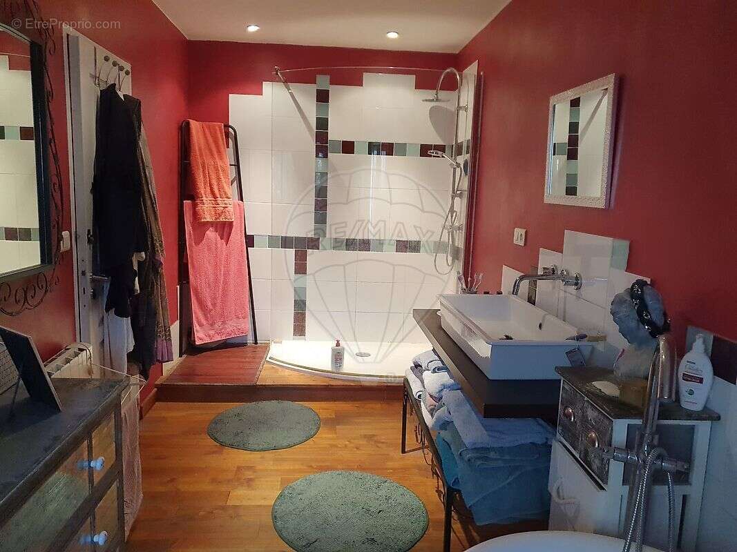 Maison à TAILLEBOURG