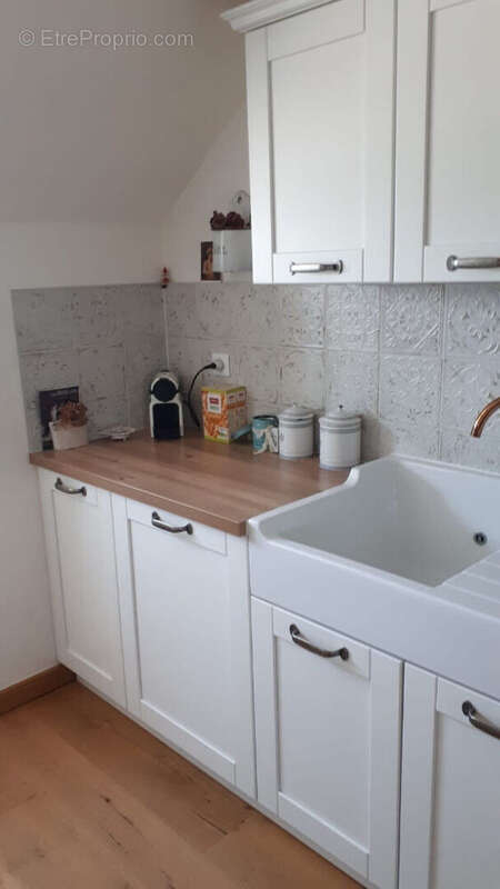 Appartement à deux pas du lycée, de l'hôpital et proche de la Suisse - photo 4
