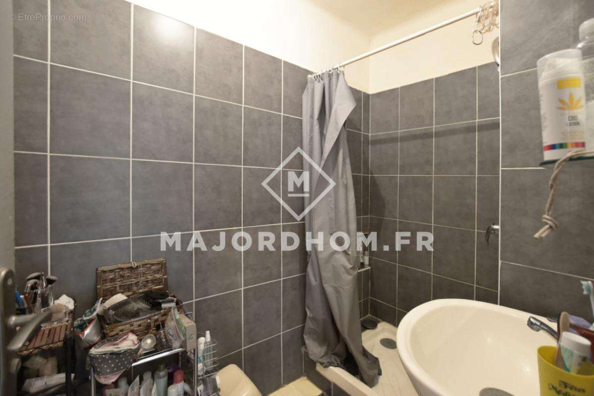 Appartement à MARSEILLE-12E