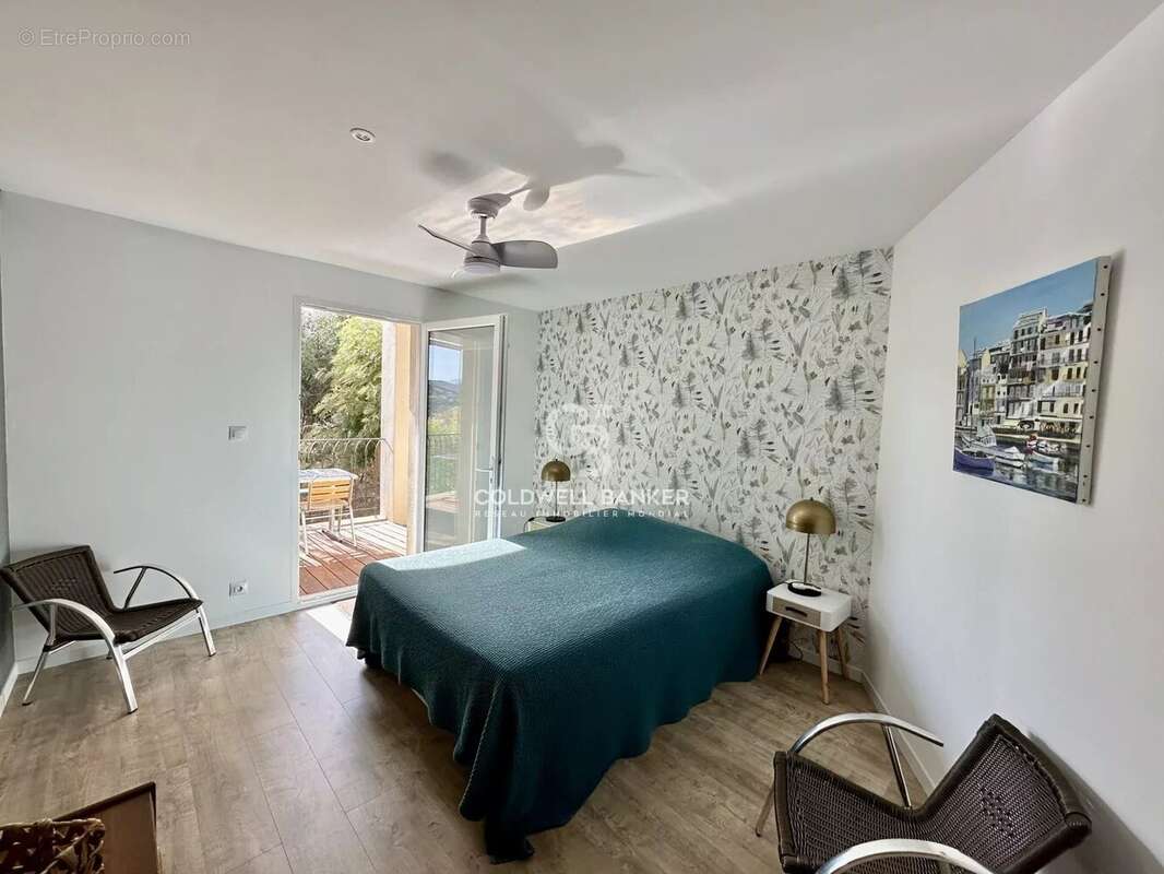 Appartement à L'ILE-ROUSSE