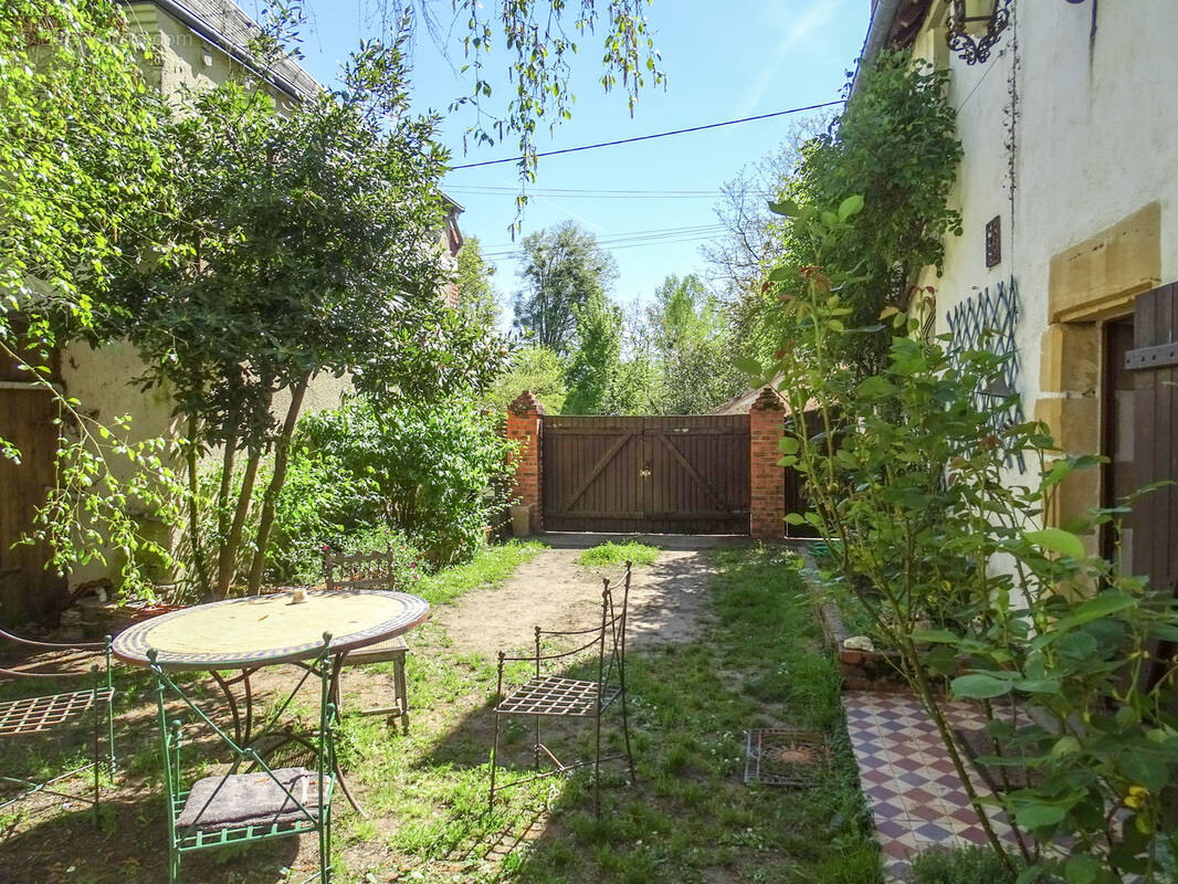 Maison à VILLEFRANCHE-SUR-CHER