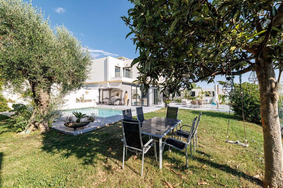 Villa californienne. nice  / saint pierre  / vue mer panoramiquede feric - photo 6
