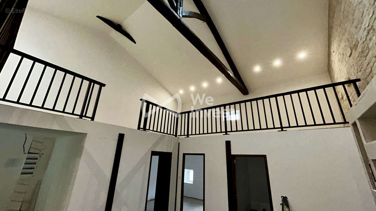 Appartement à CHEVILLON
