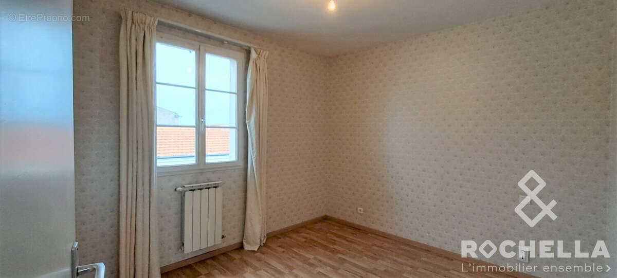 chambre étage - Maison à ROCHEFORT