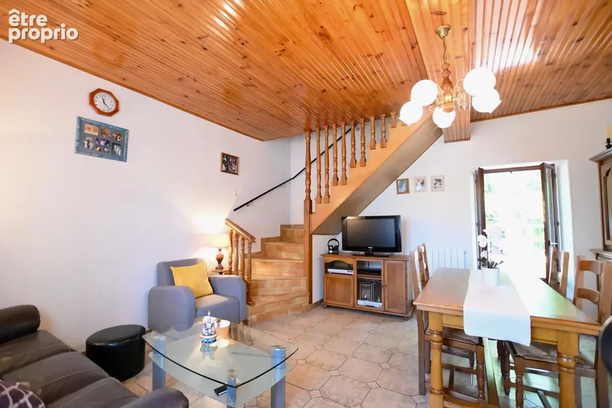 Maison Avallon 84 m2 Proches commerces et écoles - photo 5