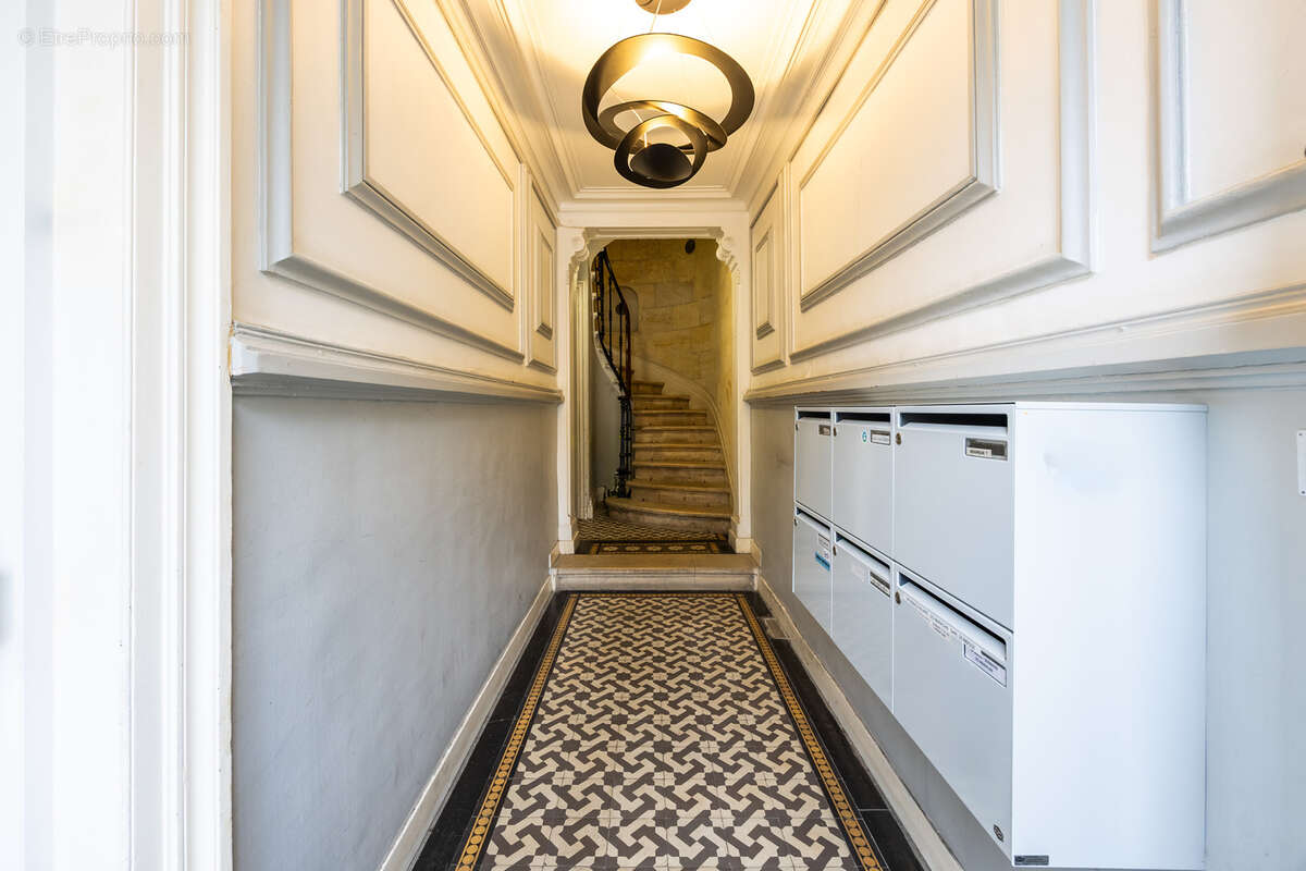 Appartement à BORDEAUX
