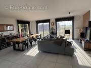 Maison à SAINTE-MARIE-DU-LAC-NUISEMENT