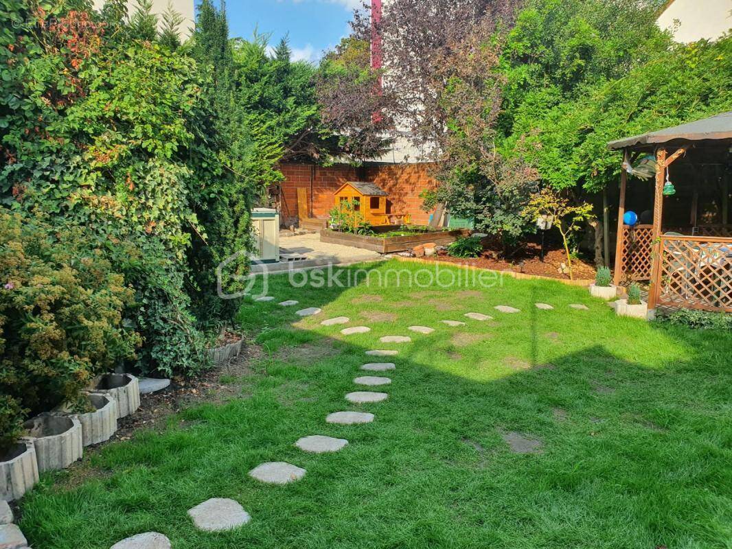 Maison à PIERREFITTE-SUR-SEINE