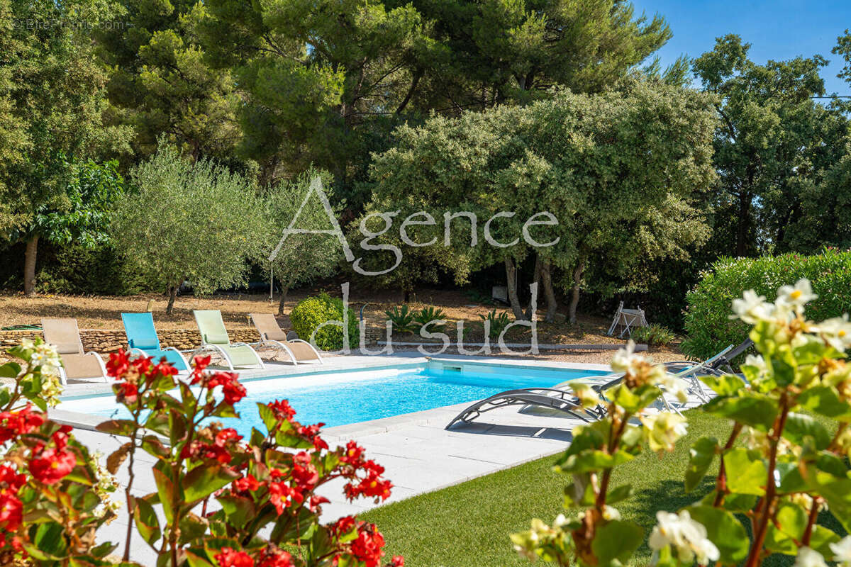 Villa de plain pied Type 6 de 146m²  - LA CADIERE D'AZUR - photo 2