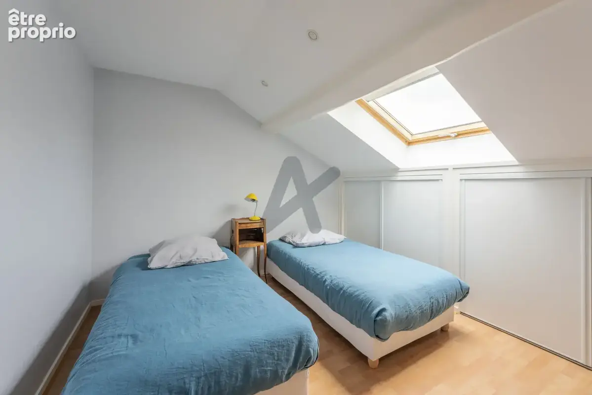 Saint-genis-les- ollieres-maison ancienne-215 m2 - photo 11