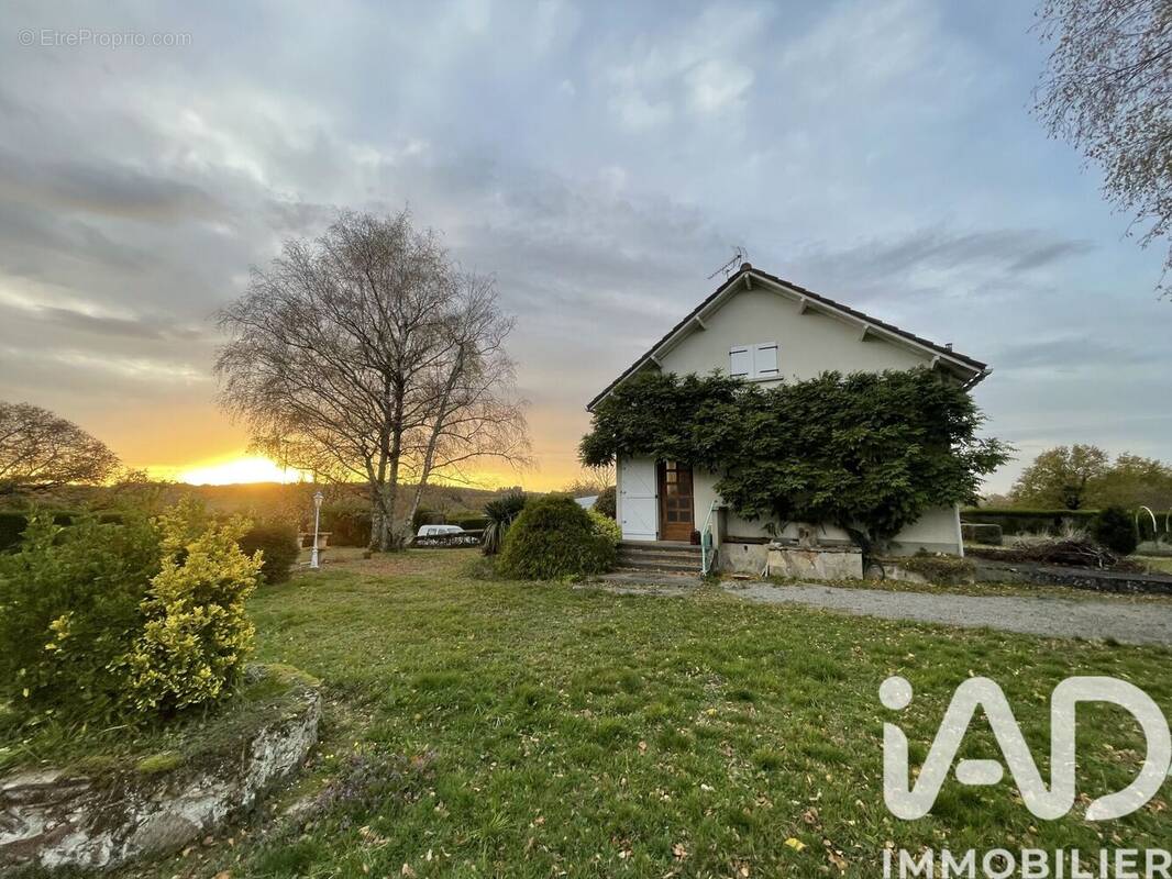 Photo 1 - Maison à MASLEON