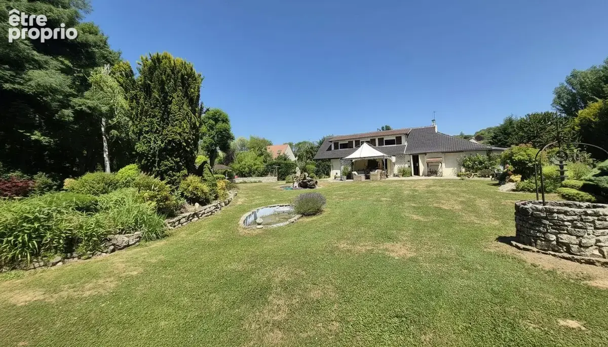 Maison à MAREIL-SUR-MAULDRE