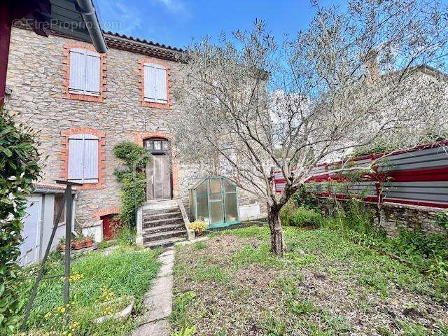 Maison à ESPERAZA