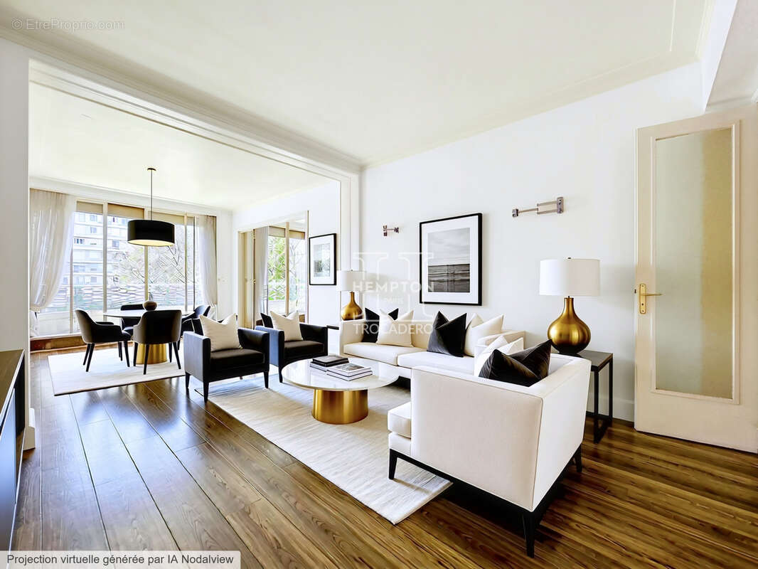 Appartement à PARIS-16E