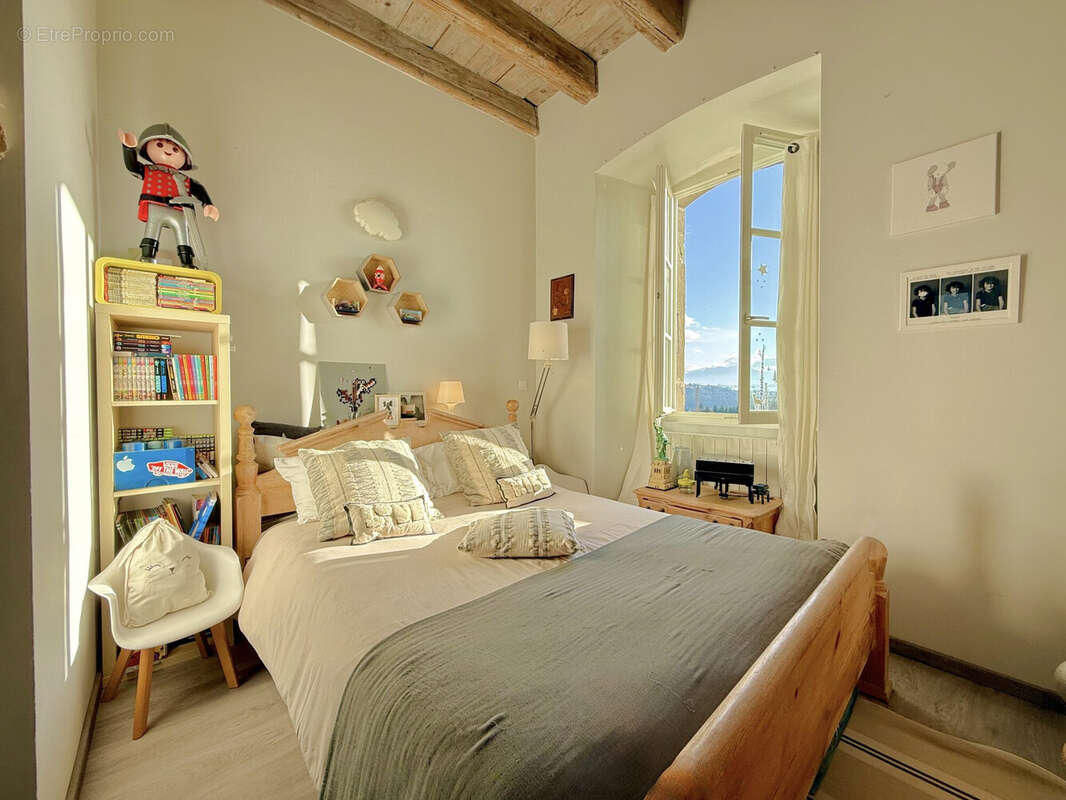 Appartement à ARGONAY